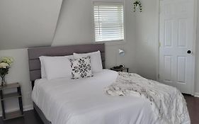 1 Bdr 5 Minutes To Downtown